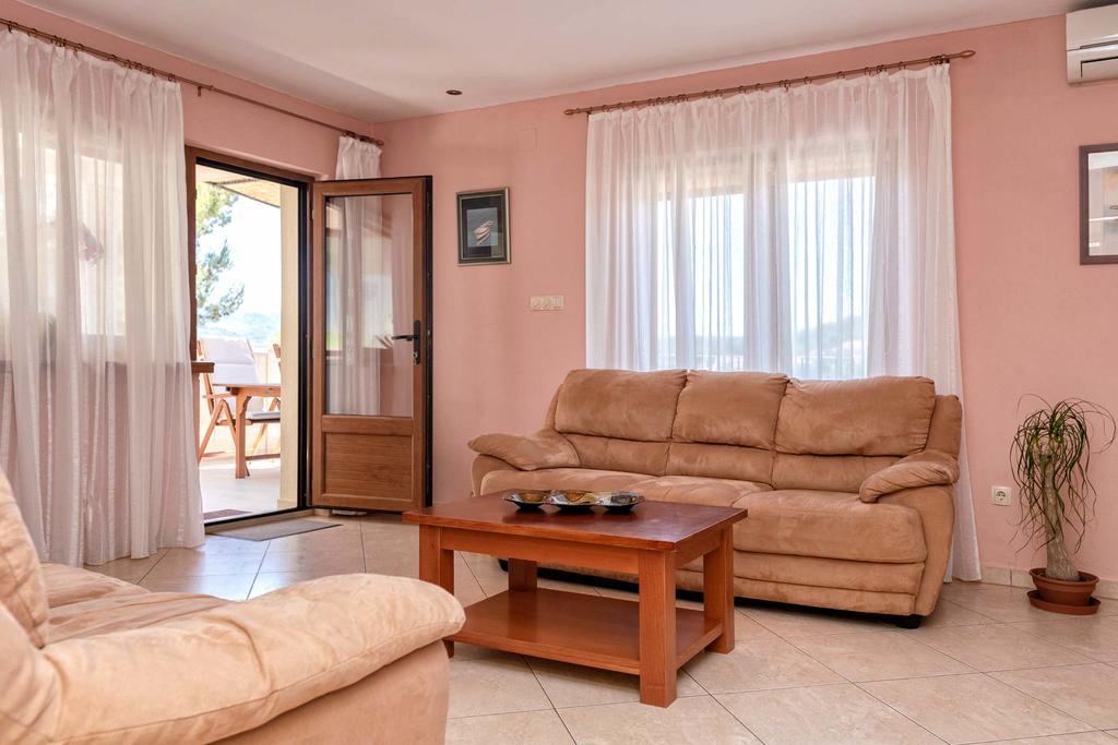 Deluxe Apartment Jelsa (Hvar)